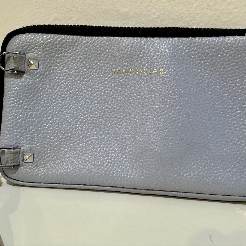 Bandolier Pebble Leather Expandable Pouch in Periwinkle